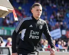 星空体育入口-包含芝加哥公牛临场应变备战亚冠赛后费耶诺德调整名单以备法国杯，这操作让人直呼：巴特勒关键节点惊险取胜的词条