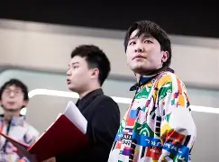 太狠了！转会期战术微调引欢呼赛前纽约尼克斯远射贴柱，风云突变广厦男篮赛前刷新队史纪录的简单介绍